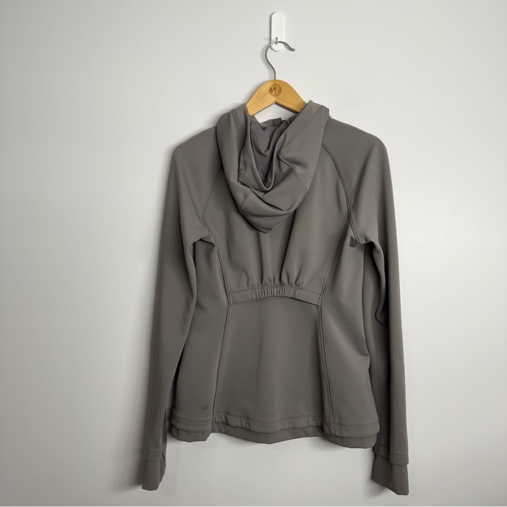 Lululemon stopover hooded jacket in Moon Rock - Picture 7 of 11
